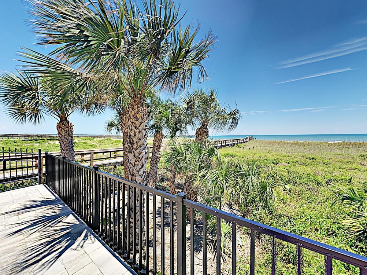 New Listing! Fernandina Beach Oasis With Pool Condo Luaran gambar