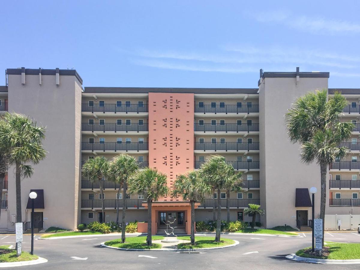 New Listing! Fernandina Beach Oasis With Pool Condo Luaran gambar